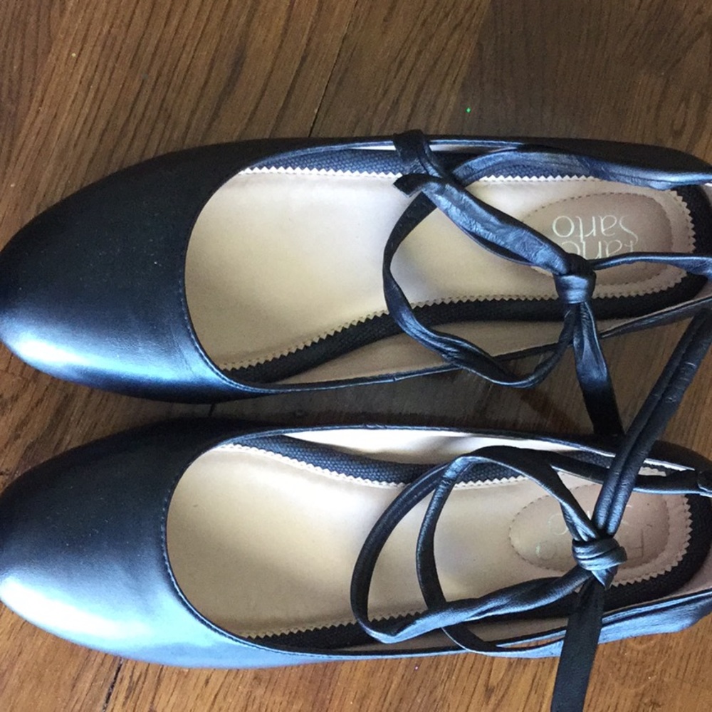 Franco Sarto flat
